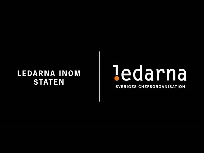 Logotyp för Ledarna inom staten. Svart platta.